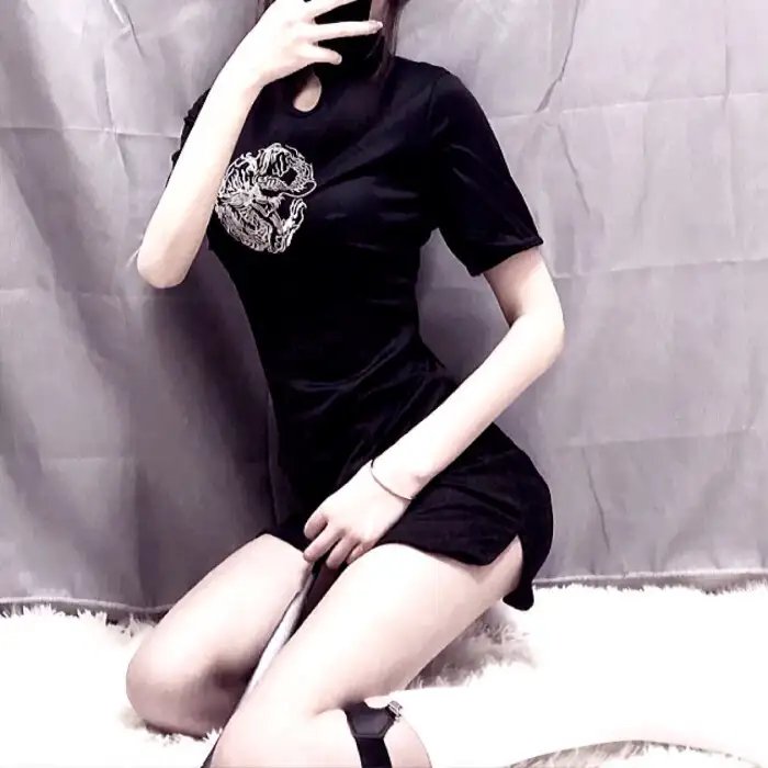 夹缝求生